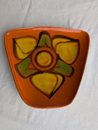 Pool pottery delphis dish - pottery,