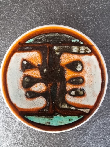 Poole pottery delphis pin - pin, dish